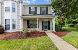3902 Elizabeth Glen Way, Jamestown, NC 27282