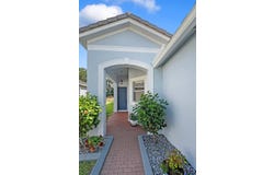 846 SW Rocky Bayou Terrace, Port Saint Lucie, FL 34986