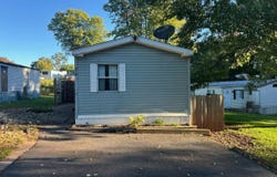 700 SALEM Road, ETTERS, PA 17319