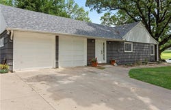 7930 W 67th Street, Merriam, KS 66202