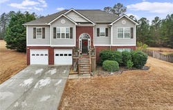40 Pine Shadow Circle, Covington, GA 30016