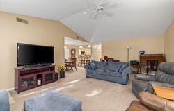 881 Red Oak Trail, Lexington, OH 44904
