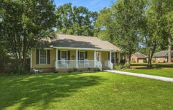 306 Edwards St, Petal, MS 39465