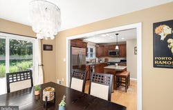 26 COMPTON WAY, HAMILTON, NJ 08690