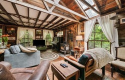 46 Johnson Road, Albany, NH 03818