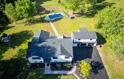 121 Fairview Dr, Branchburg Twp., NJ 08853-4047