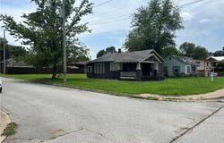 323 Caudle  AVE, Springdale, AR 72764