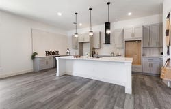 1008 W Walker Street, Denison, TX 75020