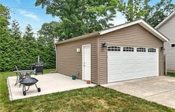 469 Canterbury Road, Bay Village, OH 44140