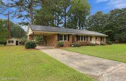 405 S Broad Street, Robersonville, NC 27871