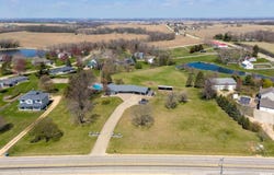 20874 270TH Street, Eldridge, IA 52748