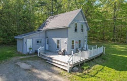 107 N Sedgwick Road, Sedgwick, ME 04676