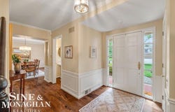 44 N Deeplands Road, Grosse Pointe Shores, MI 48236