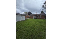 915 Cleophus Parkway, Lincoln Park, MI 48146