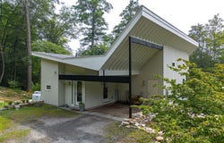 324 Park St, Great Barrington, MA 01230