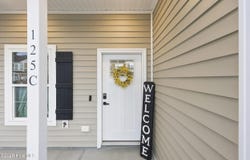 125 Moyock Landing Drive, Moyock, NC 27958