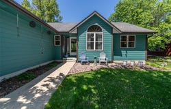 1427 W Washington Street, Winterset, IA 50273