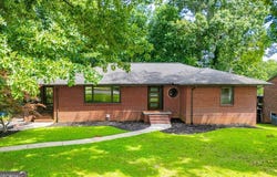 2020 Maple Street, Carrollton, GA 30117