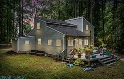 55 Pine Circle, Irvington, VA 22480