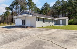 1233 Haw Branch Road, Beulaville, NC 28518