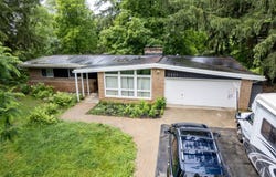 3431 Pineview Drive, Dexter, MI 48130