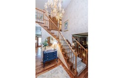 6252 Pebblebrook Lane, North Olmsted, OH 44070