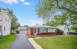 6619 Parkside Drive, Tinley Park, IL 60477