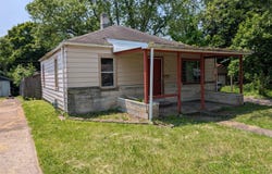 603 W 33rd Street, Anderson, IN 46013