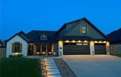 1810  NE Chaucer  ST, Bentonville, AR 72712