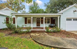 104 W Conyers Street, St. Marys, GA 31558