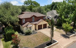 216 N Mount Rushmore DR, Cedar Park, TX 78613