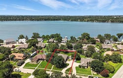 1706 E Lake Drive, Weatherford, TX 76087