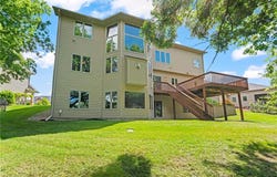 1556 Redwood Lane SW, Rochester, MN 55902