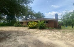496 Manville Saint Charles Road, Bishopville, SC 29010