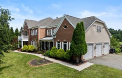 36380 HESKETT LANE, HILLSBORO, VA 20132