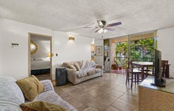 35 Walaka St, Kihei, HI 96753