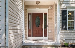 200 GREENBRIAR CIRCLE, CROSS JUNCTION, VA 22625