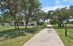 855 Jacoby, Aransas Pass, TX 78336