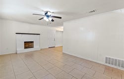 496 W Jefferson Street, Van Alstyne, TX 75495