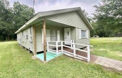 655 N 2nd Street, Silsbee, TX 77656