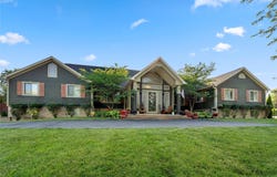 1328 NW 120th Street, Clive, IA 50325