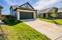 901 King Street, Aubrey, TX 76227