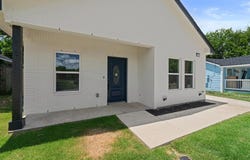 301 Henry Street, Waxahachie, TX 75165