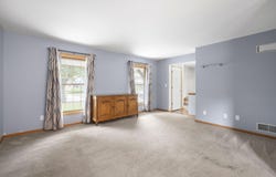 6642 Radburn Ln, Greendale, WI 53129