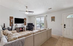 7989 Pinetta Road, Gloucester, VA 23061