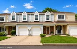 36 Bramble Lane, Matawan, NJ 07747