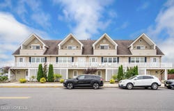 1301 SW Central Avenue, Seaside Park, NJ 08752