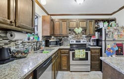 951 Ridgepoint Ct, Baton Rouge, LA 70810