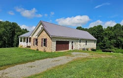 2392 Mt Zion Rd, Woodlawn, VA 24381