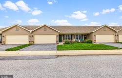 141 PALOMINO WAY, RED LION, PA 17356